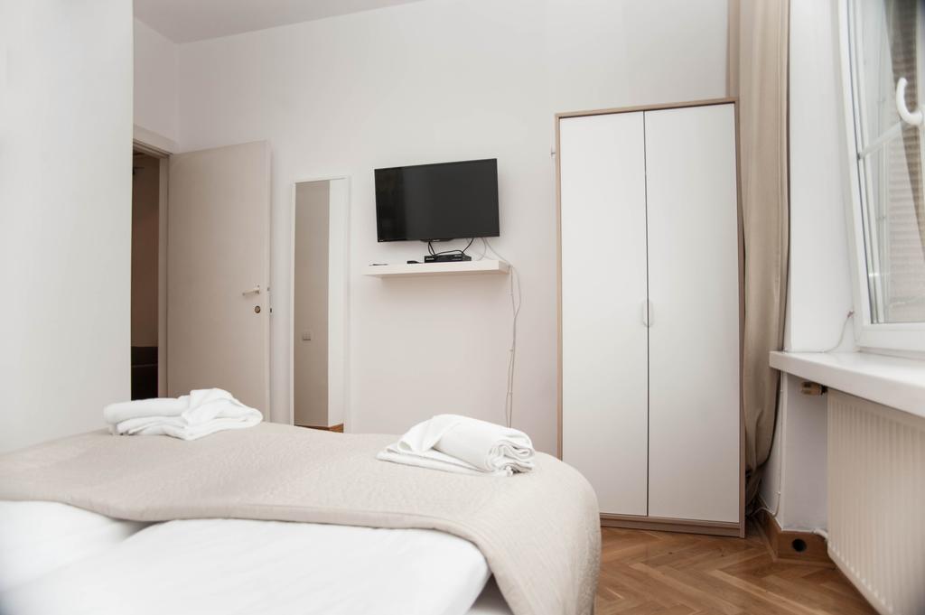 Okay House Bed & Breakfast Krasków Dış mekan fotoğraf